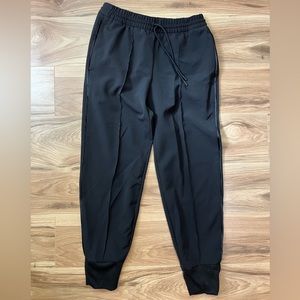 Athleta Endeavor Jogger
